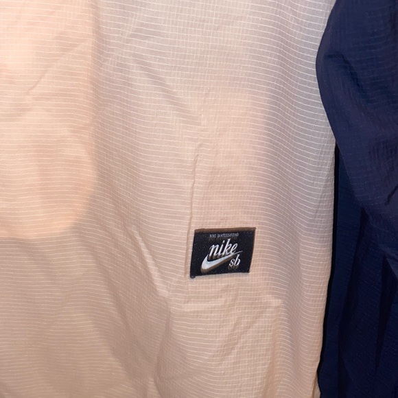 Nike SB Anorak Lightweight Windbreaker Jacket | Size: S - Picture 6 of 7